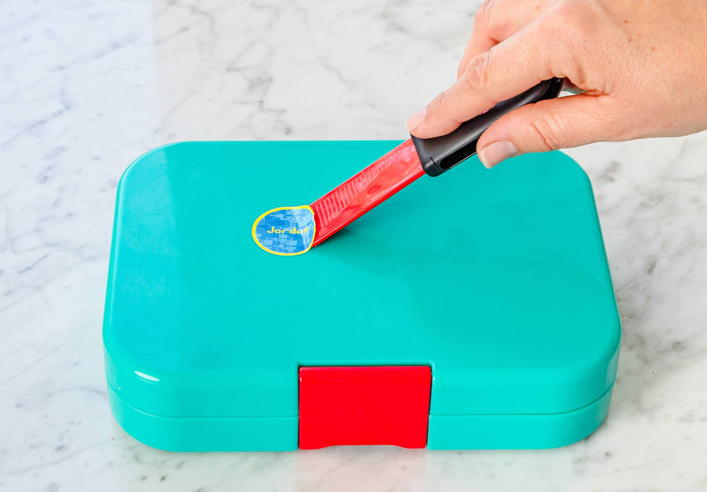 Cleana®  - Cleaning Scraper with Built-in Sharpener
